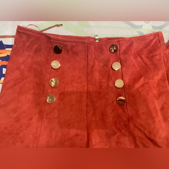 NWT Double Button Front Skinny Pants suede zipper in back
color rust brown - Picture 3 of 6
